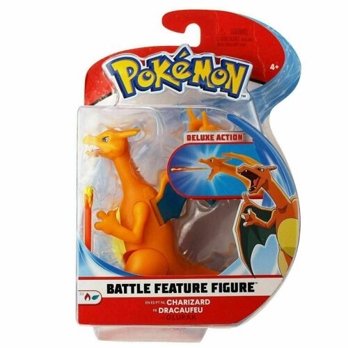 Pokemon Deluxe Action Charizard Battle Feature Pack